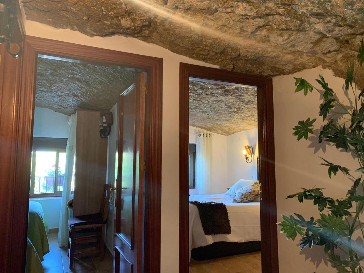 Casa Cueva "Las Calcetas" Guest House Setenil De Las Bodegas Exterior foto